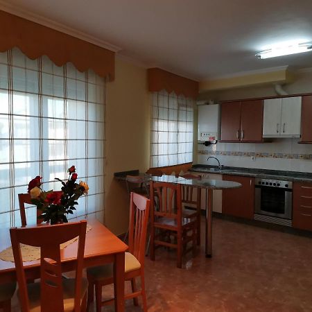 Ferienwohnung Apartamento Proximo A Playa Llas Foz Exterior foto
