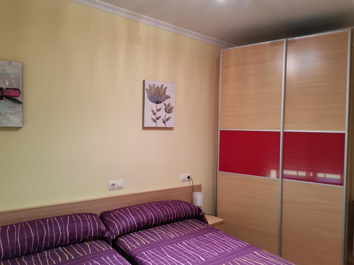 Ferienwohnung Apartamento Proximo A Playa Llas Foz Exterior foto