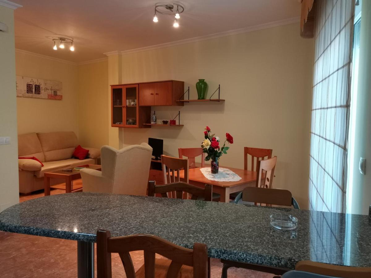 Ferienwohnung Apartamento Proximo A Playa Llas Foz Exterior foto