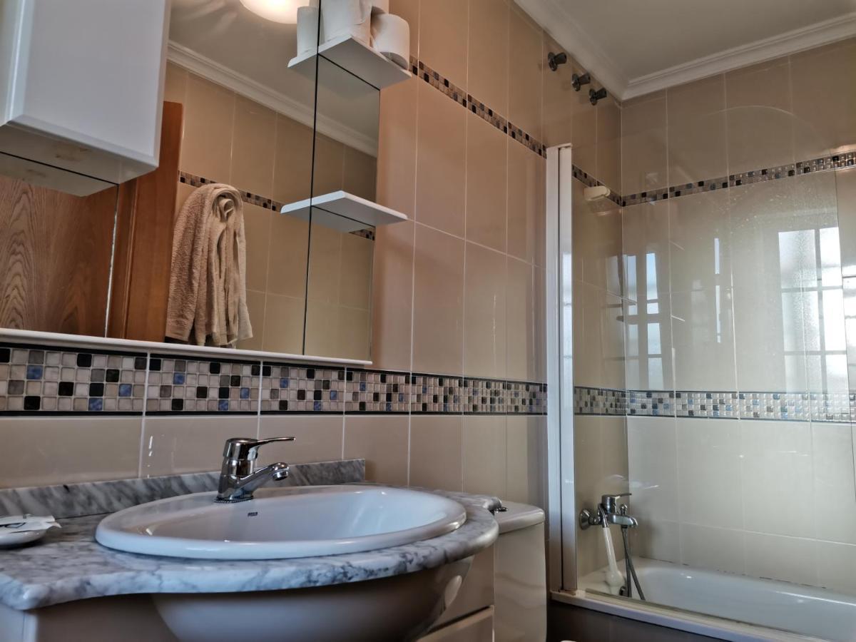 Ferienwohnung Apartamento Proximo A Playa Llas Foz Exterior foto